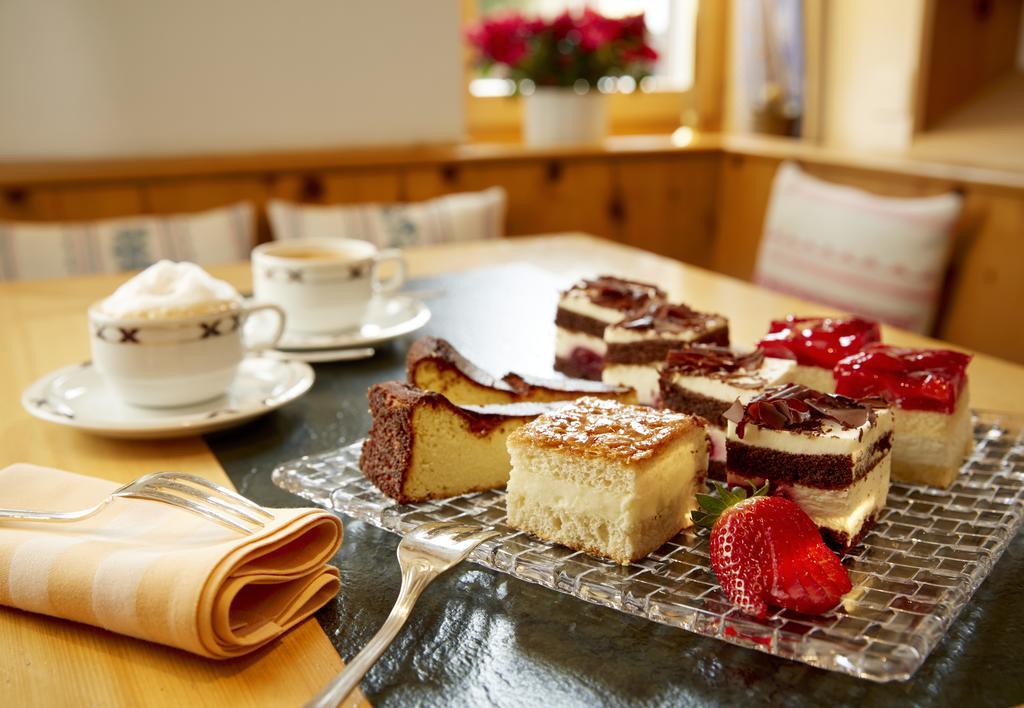 Casanna Hotel Davos City Center Екстериор снимка