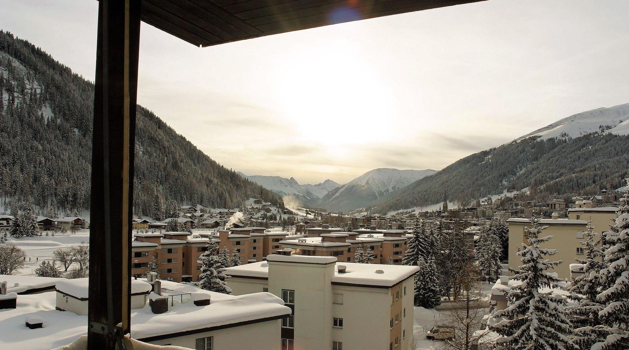 Casanna Hotel Davos City Center Екстериор снимка